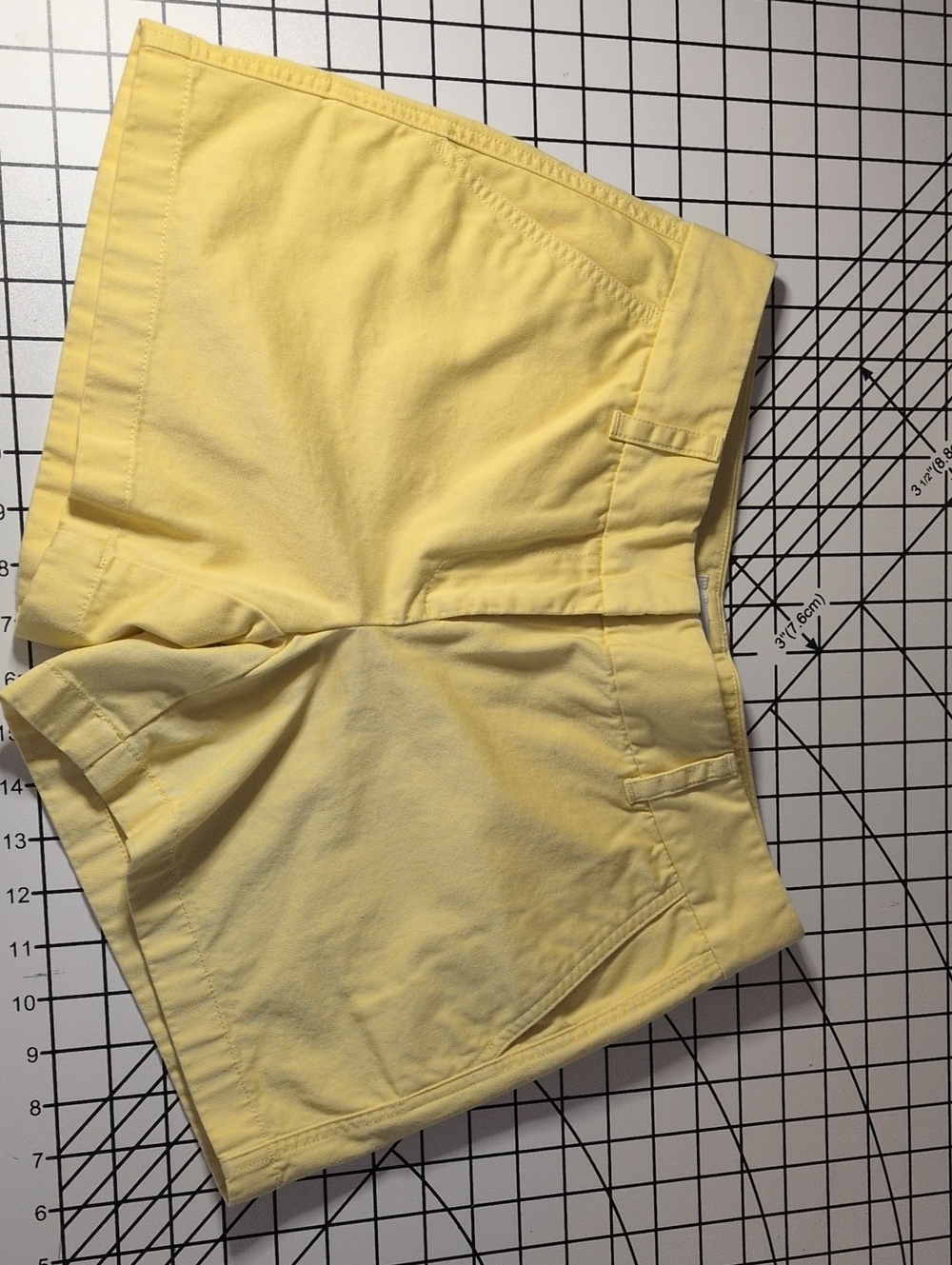 Vineyard Vines Yellow Shorts